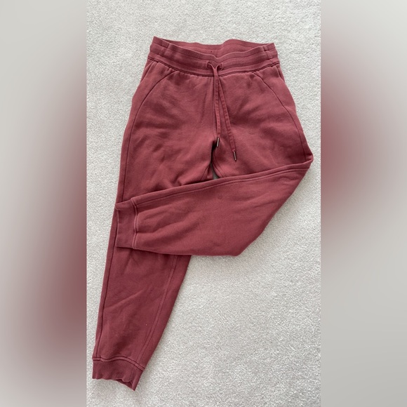 Lululemon scuba joggers - Picture 3 of 5